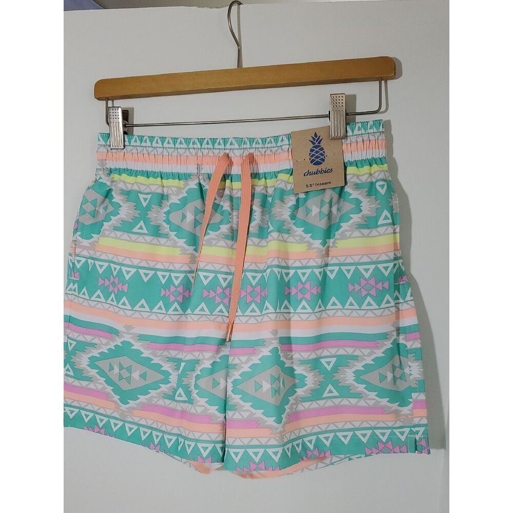 Chubbies The En Fuegos 5.5" Classic Swim Trunks Aztec Print Size S NWT